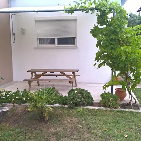 Holiday home ηώς